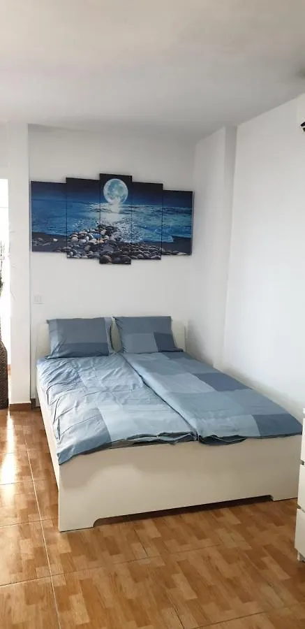 Con Vistas Al Mar Y La Piscinas!! Appartamento Benalmádena